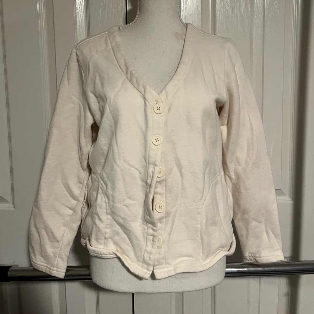 Basic Editions - Buttoned Sweater